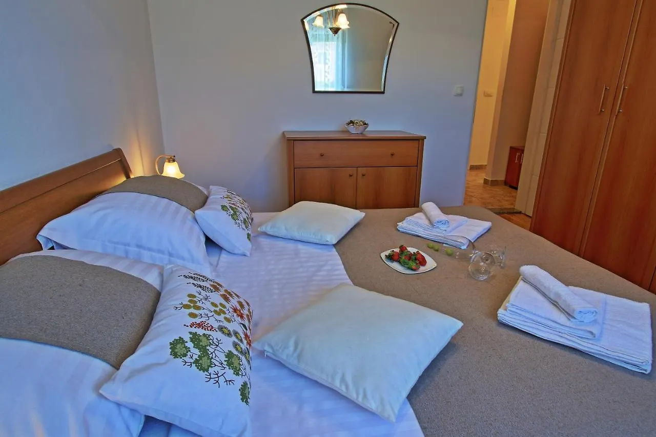 Apartman Jelena Kastela