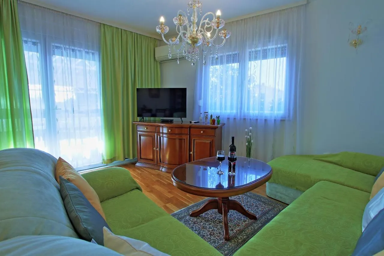 Apartman Jelena Kastela